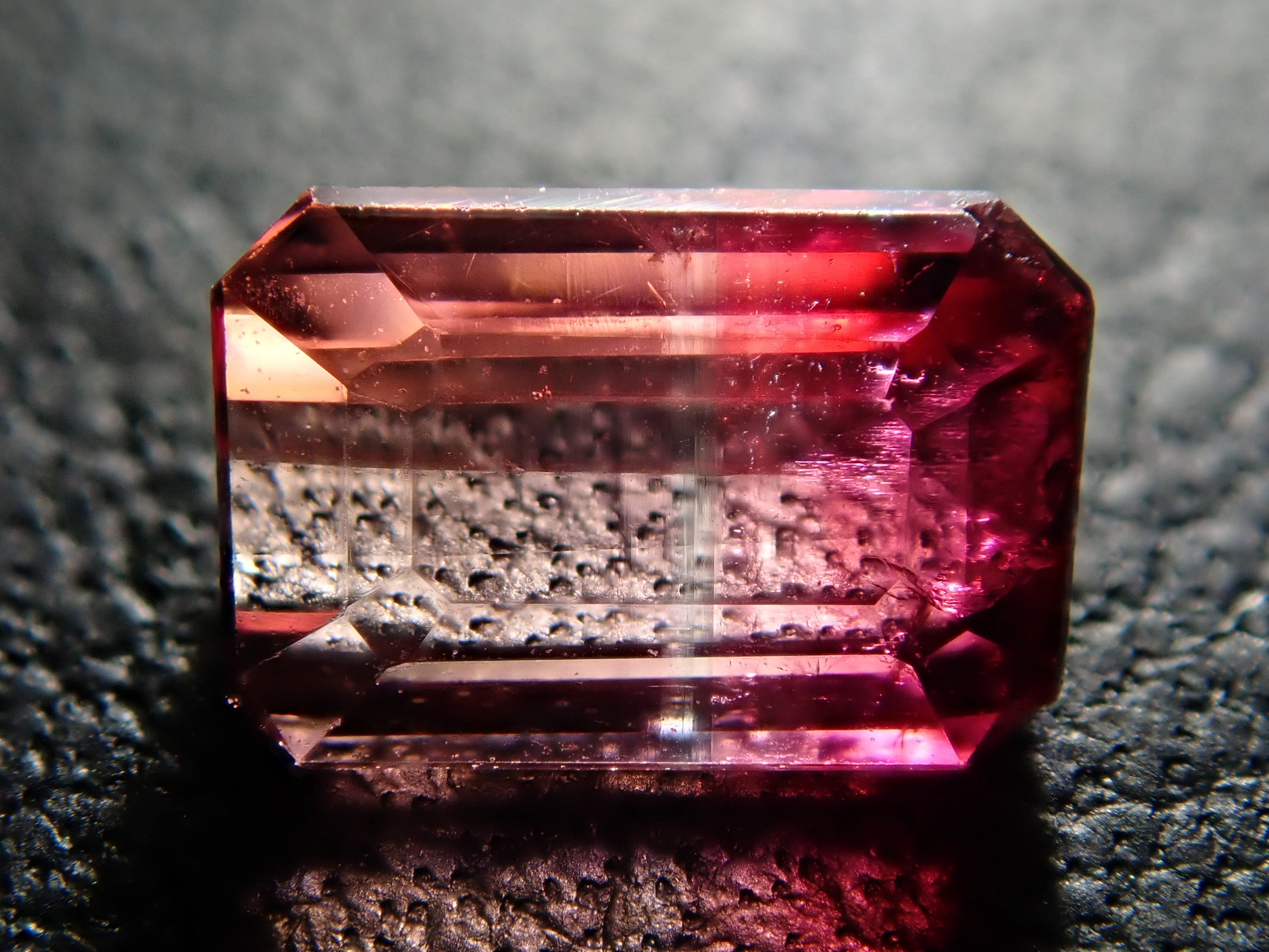 ブラジル産バイカラートルマリン 0.618ct | Gem Shop Urcaguary