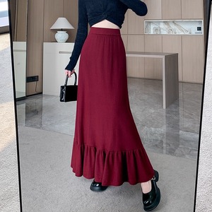 【送料無料】 ロングスカート 3色 秋 アンクル丈 マキシ丈 フレア Aライン ハイウエスト ステッチ切り替え かわいい 大人可愛い きれいめ カジュアル 大人 上品 おしゃれ お洒落 レトロ こなれ感 コンサバ系 ラフ 抜け感 モード系 レディライク 無地 30代 40代 レディース 女性用 ママ服 デート お出かけ お呼ばれ 休日 アウトドア お茶会 女子会 授業参観 誕生日会 着回し 普段使い ファッション コーデ スタイル 楽ちん 体型カバー 定番 着痩せ 垢抜け レッド