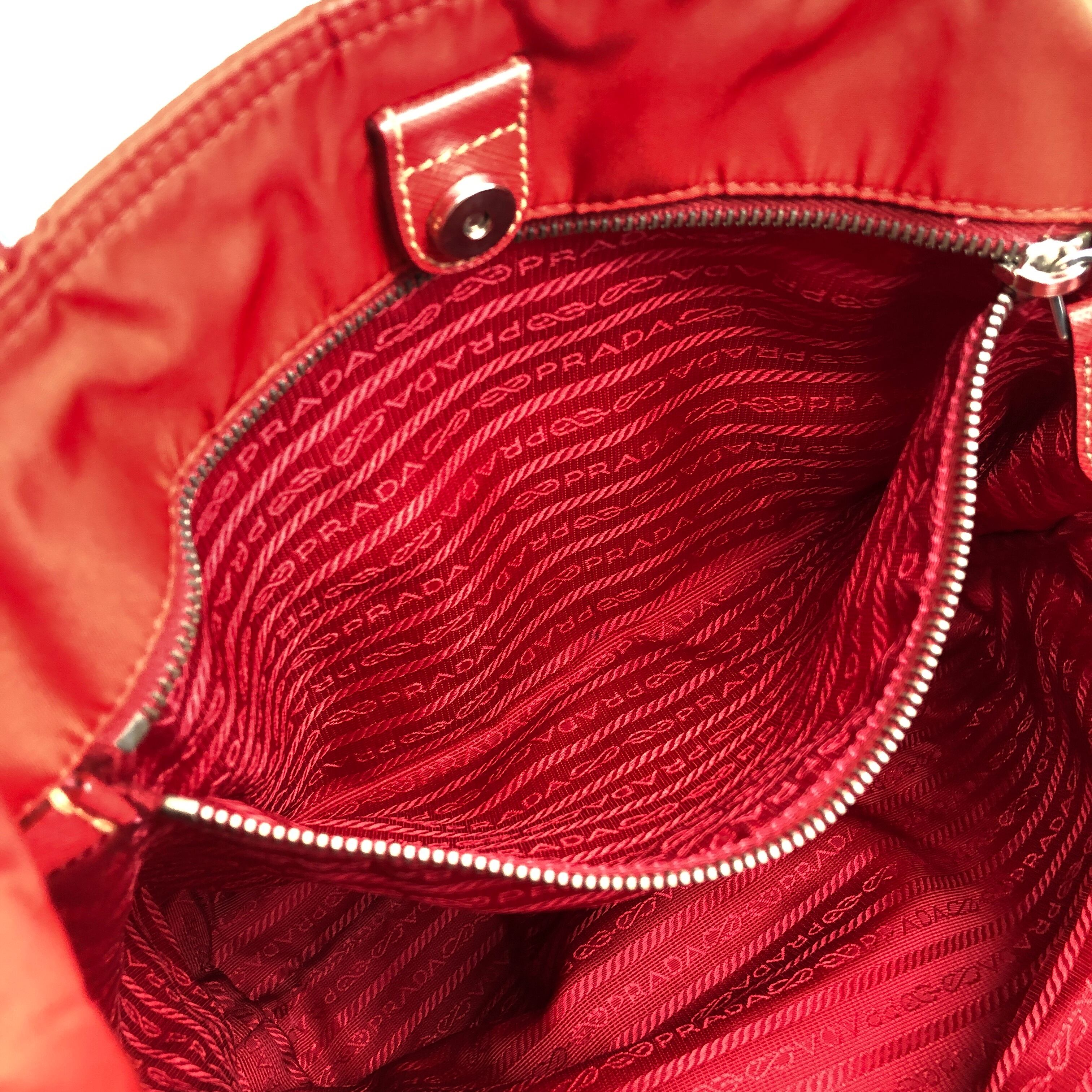 PRADA プラダ トートバッグ レッド トライアングルロゴ リボン