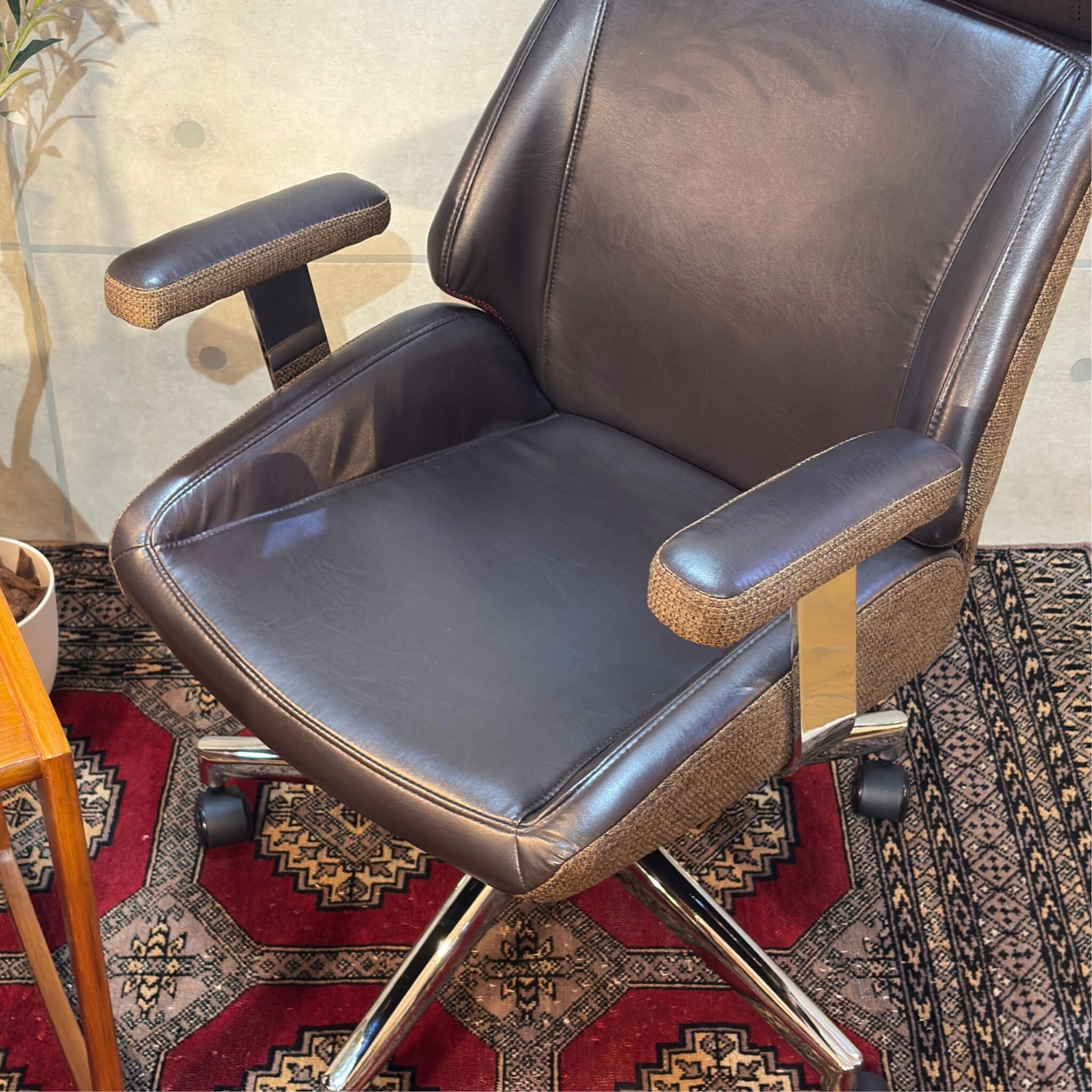 新品】ヴィンテージ風 デスクチェア WP | レザー×ファブリック