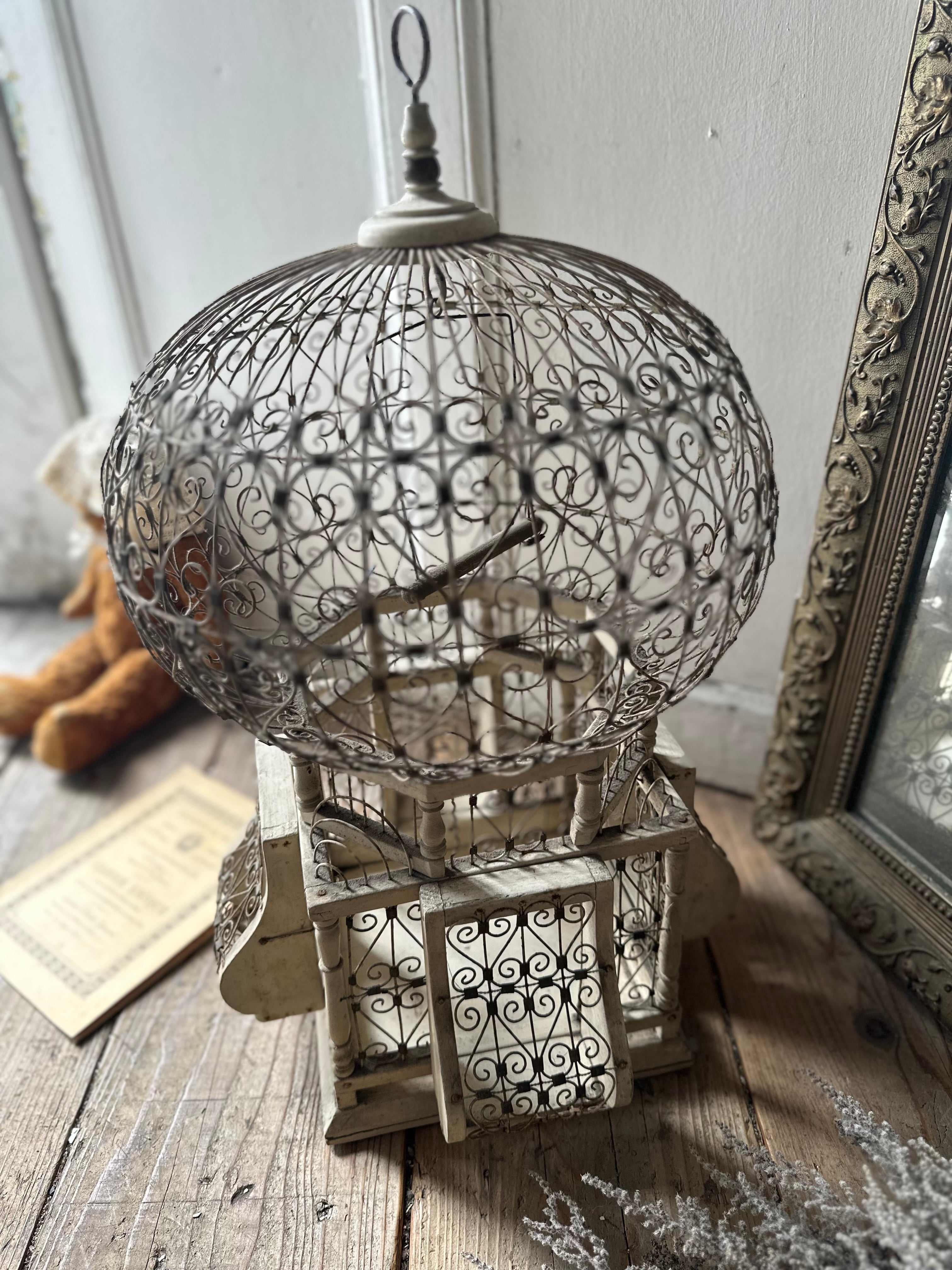 Brocante de La Cocotte （フランスアンティーク・ドライフラワーのお店）