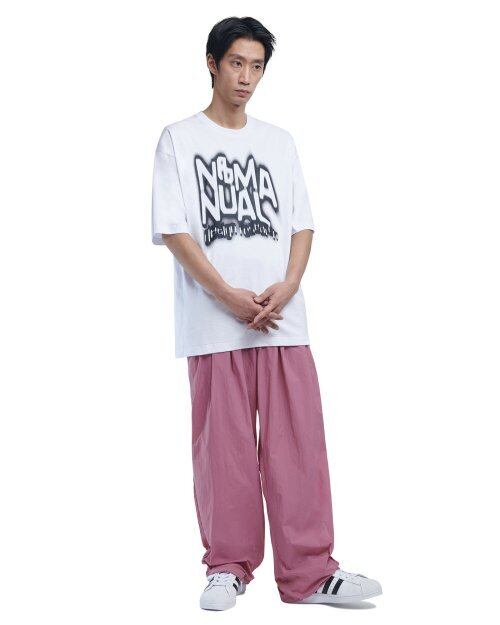 ☆BOYNEXTDOOR テサン 着用！！【NOMANUAL】BUZZ T-SHIRT - WHITE | もごつ