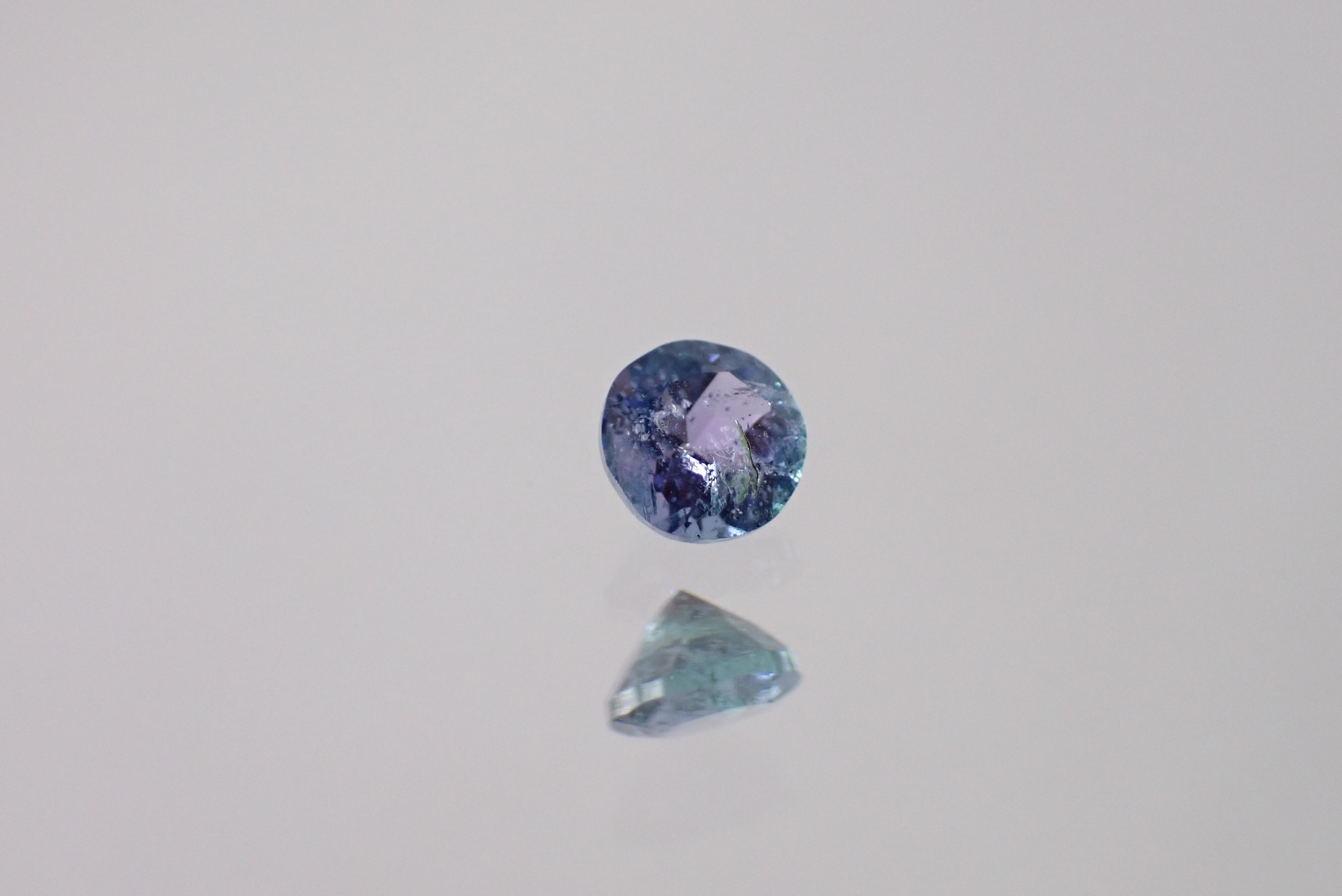 コーネルピン 0.24ct [C2‐815] | differencee(ディファレンシー)