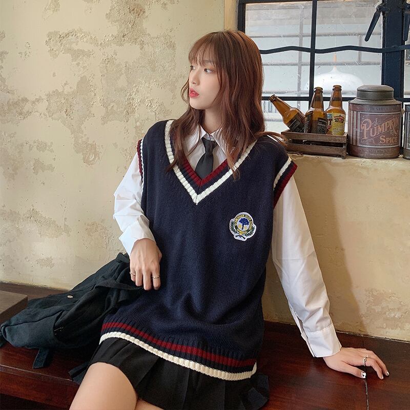 クレセントシティ2020年秋の新バージョンのルーズカレッジスタイルVネックプルオーバーニットベストレディースアウターセーター クレセントシティ73848005919