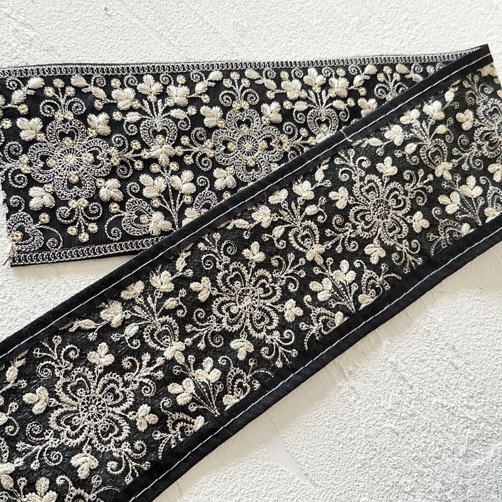 ブラック]インド刺繍リボン 3717 | インド刺繍リボン専門店Rino Ribbon
