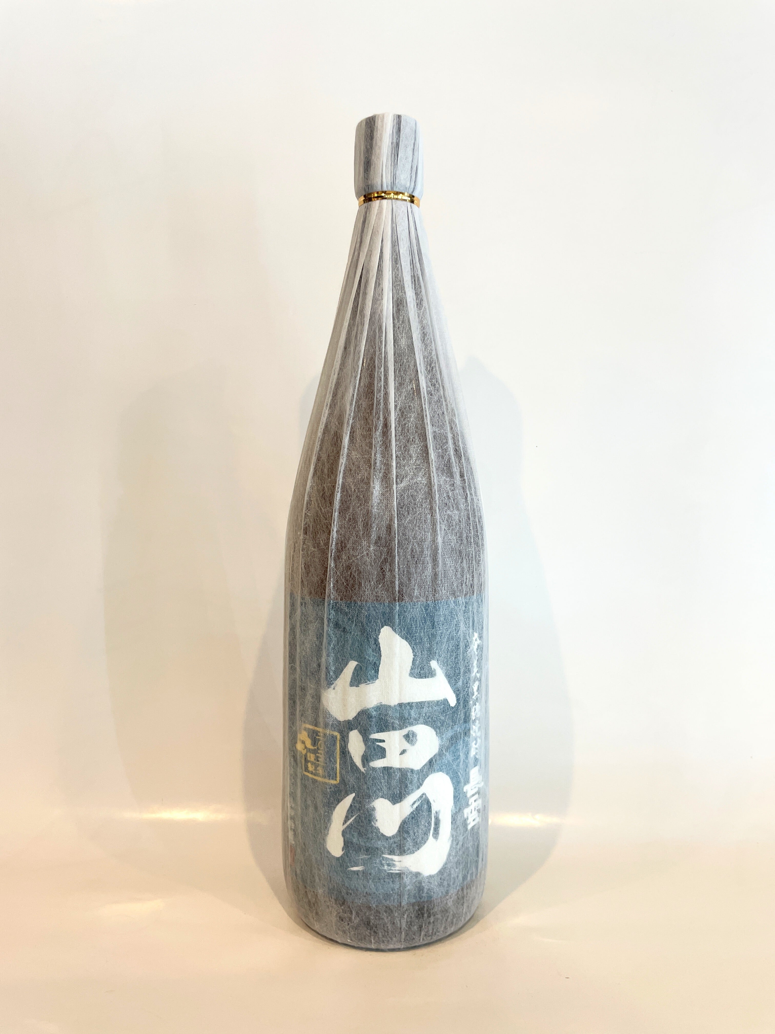 黒糖焼酎「長雲　山田川(1800ml)」＆「長雲　一番橋(1800ml)」 長雲 山田川 1800ml｜黒糖焼酎｜山田酒造｜奄美大島｜限定オールド