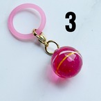 【金具ゴールド】まんまる、つやつや、ふたつとない。実物をお届け！レジンヨーヨーチャームャーム✨数量限定