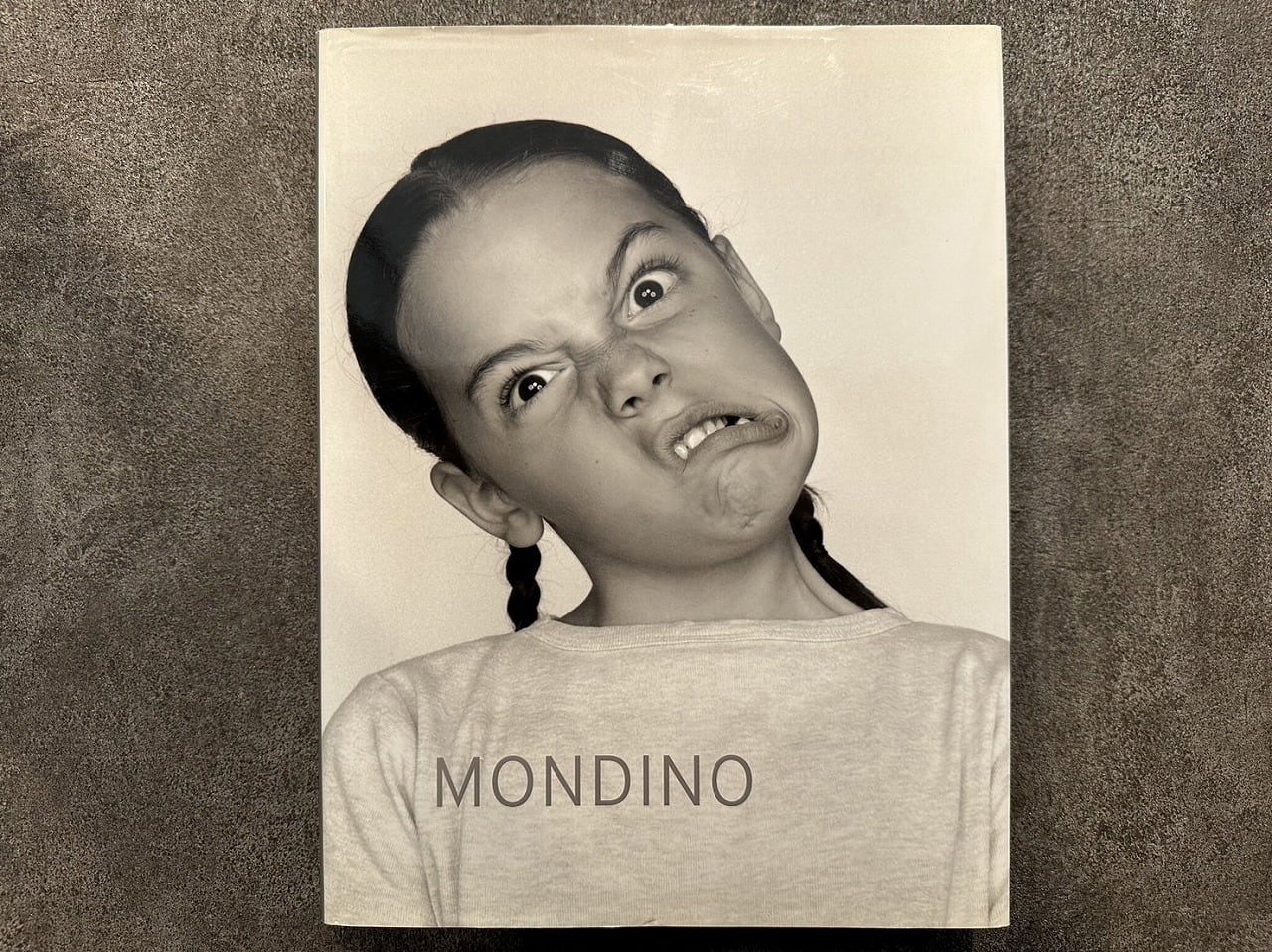 【VF334】TWO MUCH /Jean-Baptiste Mondino