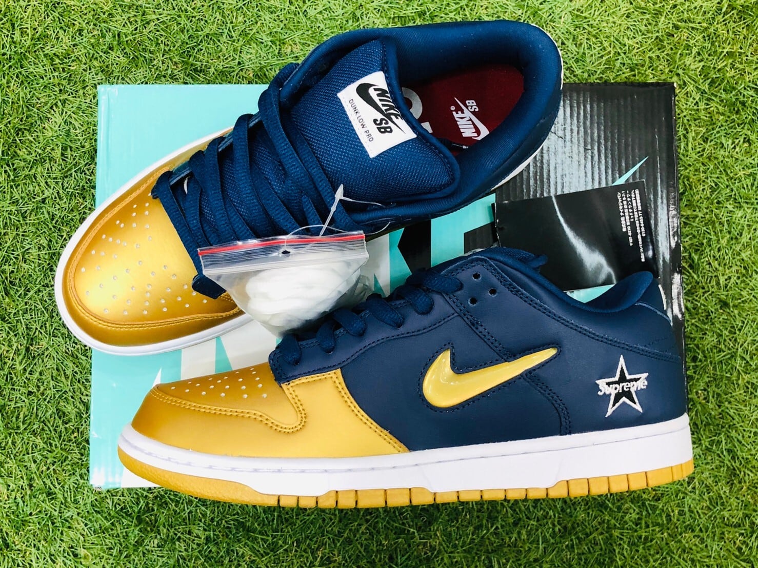 Supreme × NIKE SB DUNK LOW OG QS JEWEL GOLD 27.5cm CK3480-700 