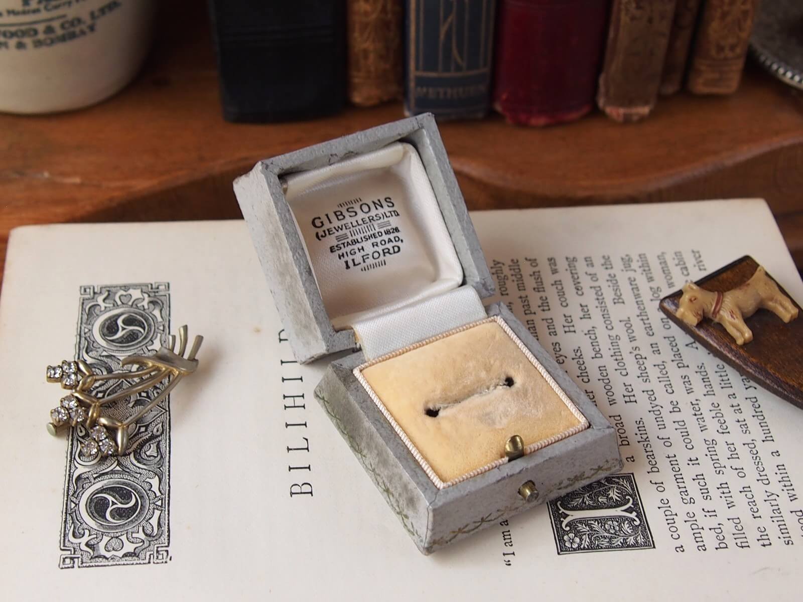 イギリスアンティーク リングケース リングボックス | Bonny Bee