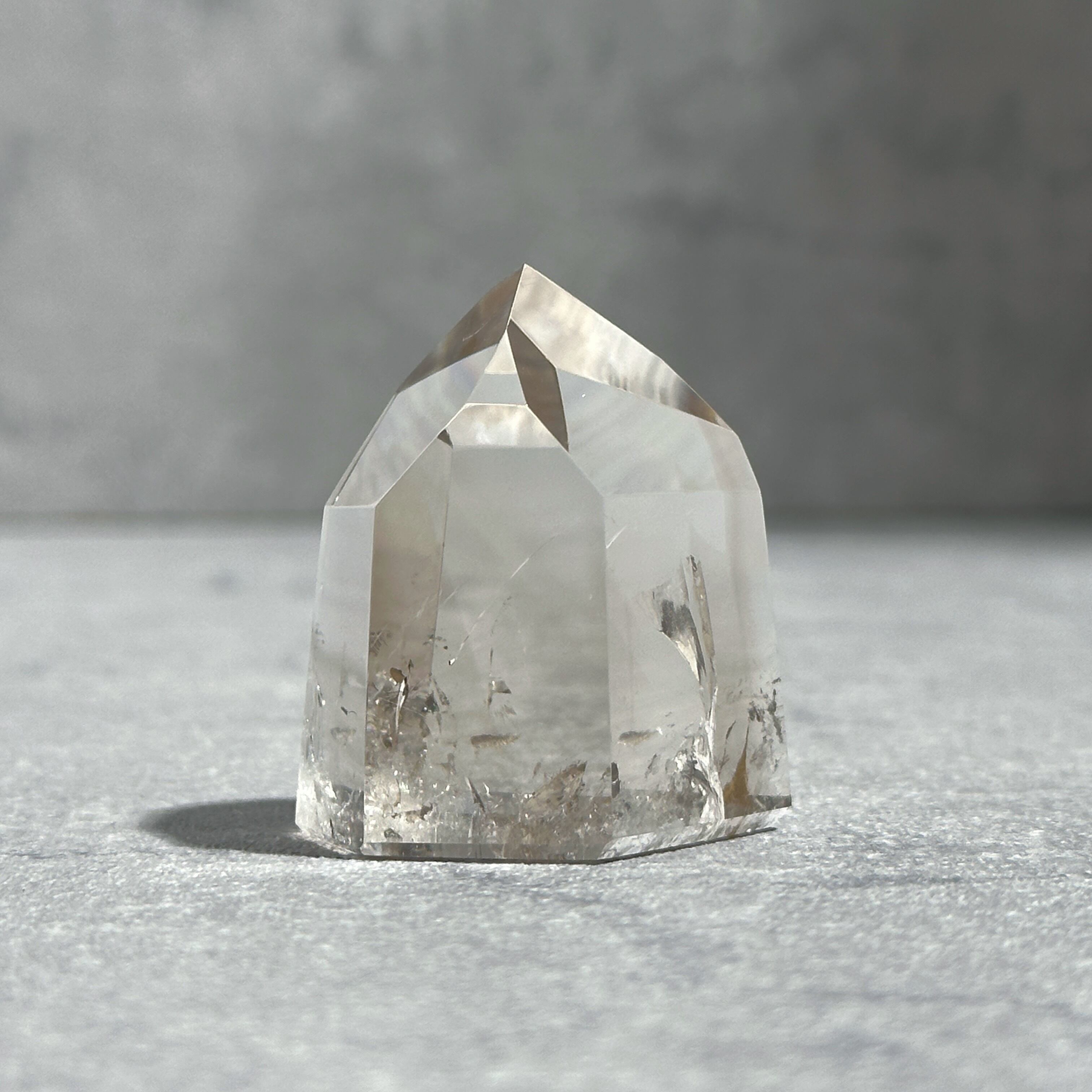 虹◎ミナスジェライス産スモーキークォーツ タワー73◇ Smoky quartz ◇天然石・鉱物・パワーストーン