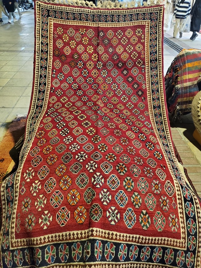 絨毯クエスト40【No.45】rug ※現在、こちらの商品はイランに置いてあります。ご希望の方は先ずは在庫のご確認をお願いします。