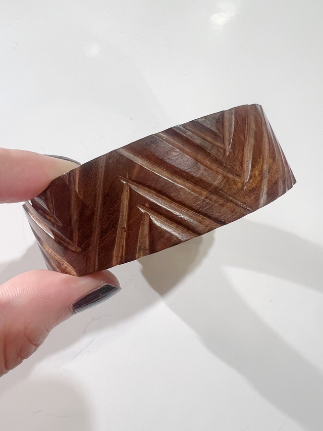 Dead stock indian zigzag wood bangle