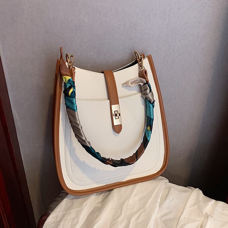 バッグレディースバッグ大容量2020新しいトレンディなワイルドスカーフショルダーバッグサマーネットレッドファッショントートバッグ Tiancai_Wing_Bag2984876