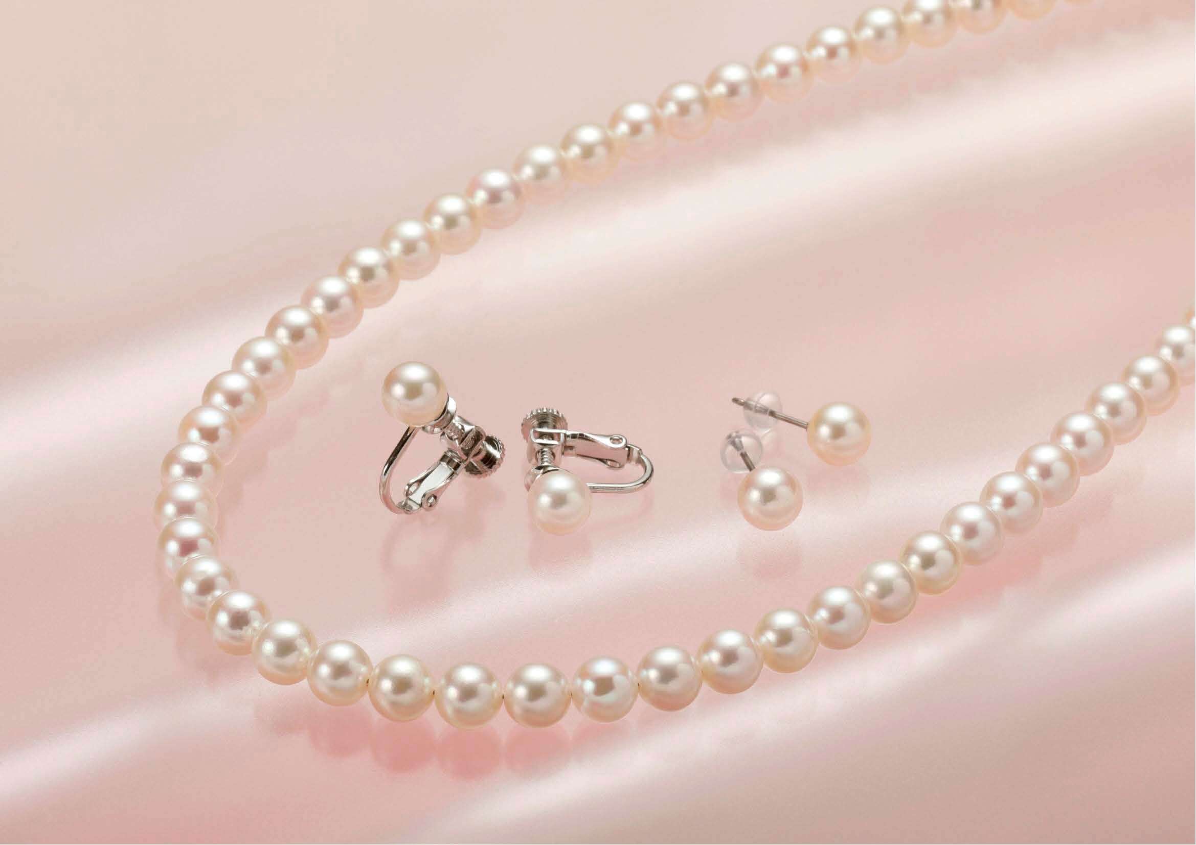 ネックレス・イヤリングセットorピアスセット