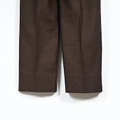 INTERIM / INDIA WOOL CLASSIC HERRINGBONE WITH LEATHER PIPING 2-TUCK STRAIGHT SLACKS