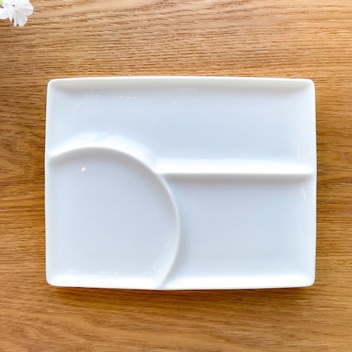 和み　nagomi　三つ仕切皿　山水　miyama　3parts plate　仕切り皿18cm　特白磁　