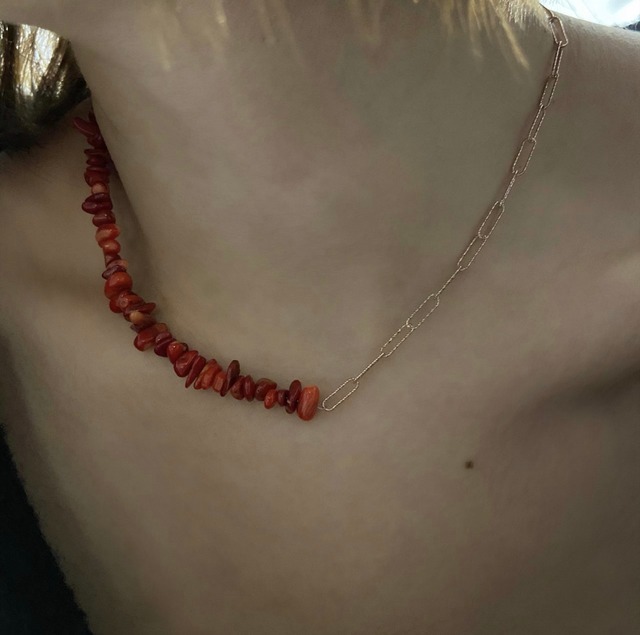 コーラルビーズハーフネックレス Coral Beads Half Necklace