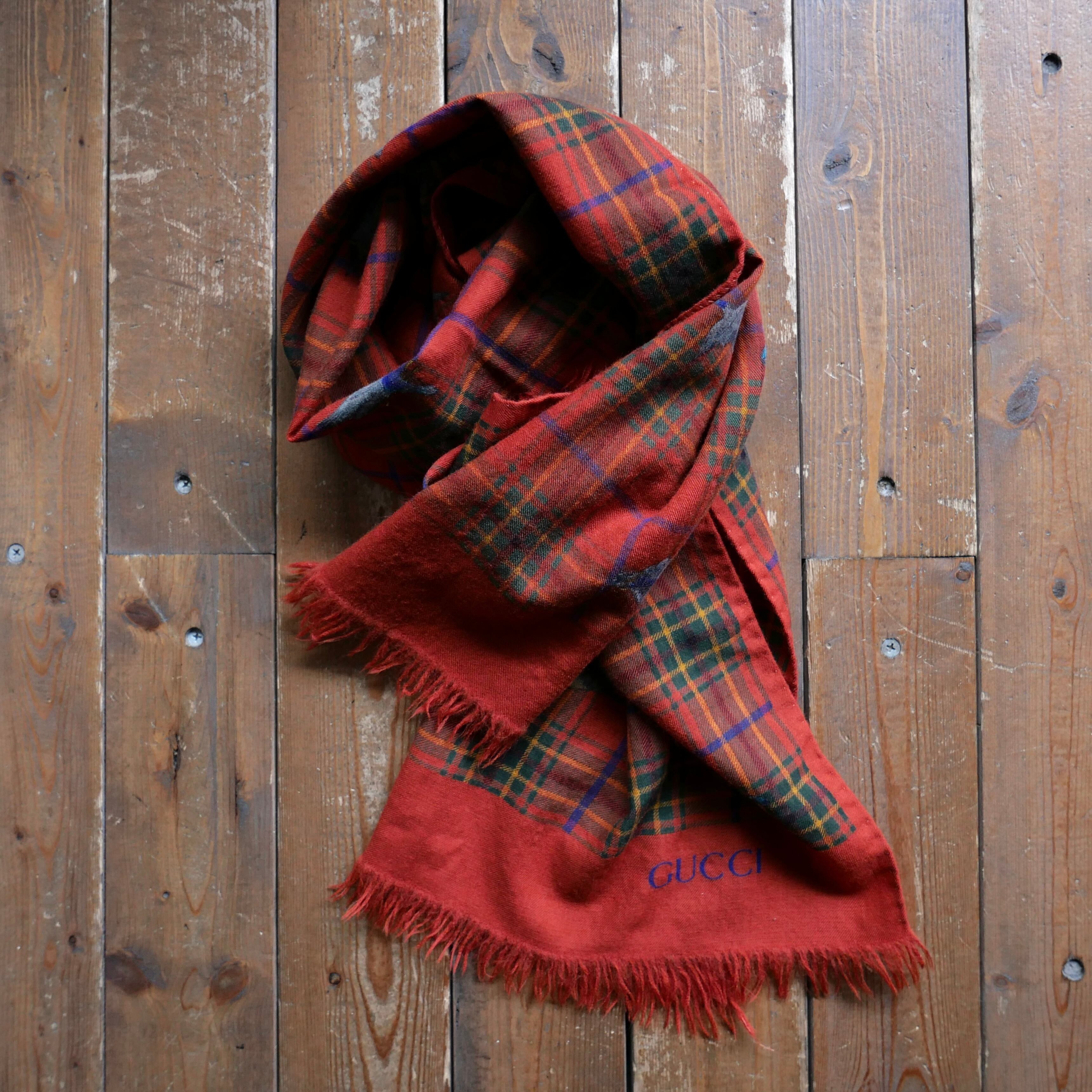GUCCI TARTAN CHECK WOOL STOLE | safarionline
