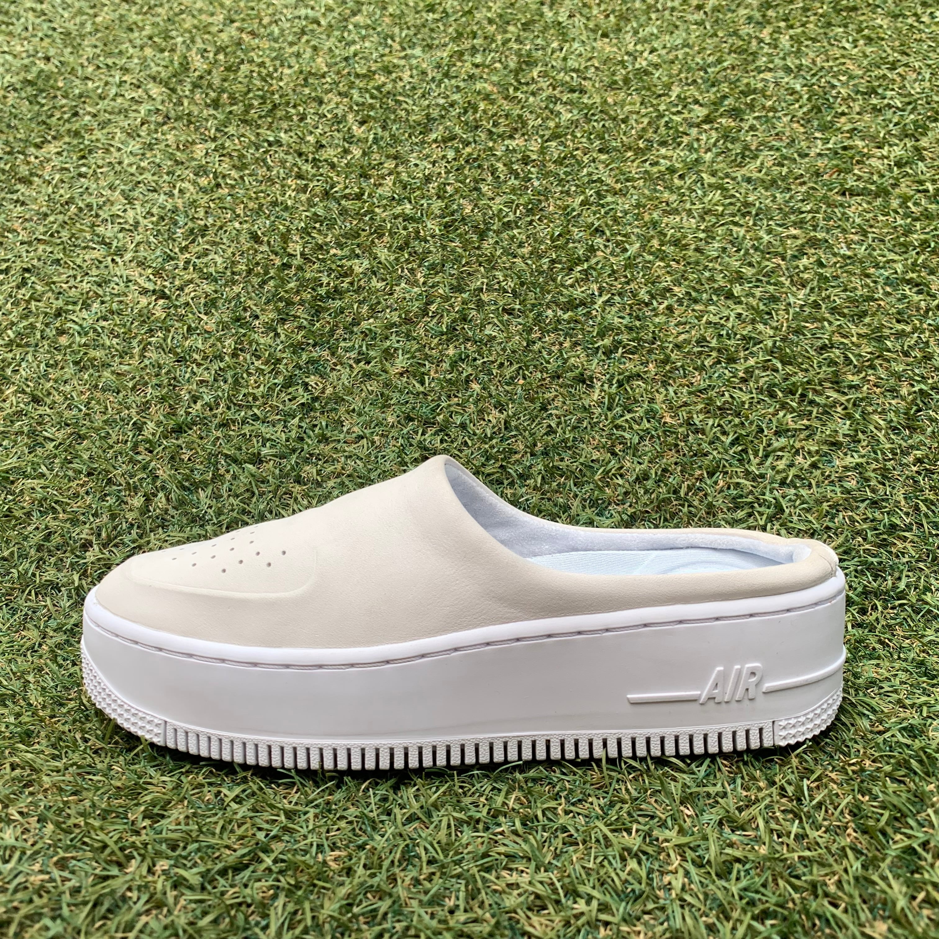 NIKE AIR FORCE 1 LOVER XX ナイキ エアフォース ワン HC346