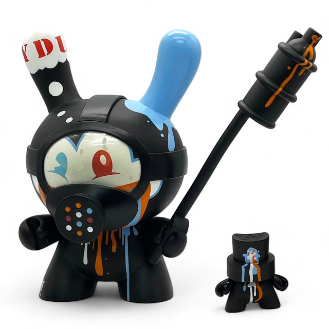 Tag Team Black 8" Dunny & 3" Fatcsp Set by Tristan Eaton