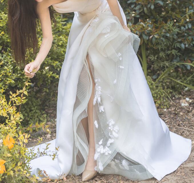 センターフリルスリットAラインドレス(W127) | for me