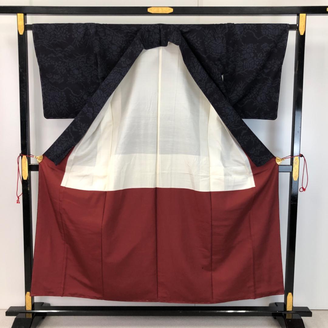 ⭐️未使用⭐️本場結城玉紬　結織苑　80亀甲　保証書　結城紬　袷　しつけ糸付き 本場結城紬 結城玉紬 結織苑 証紙付 100亀甲 紺鉄色 しつけ糸 K