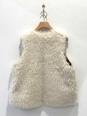 リバーシブルファーベスト