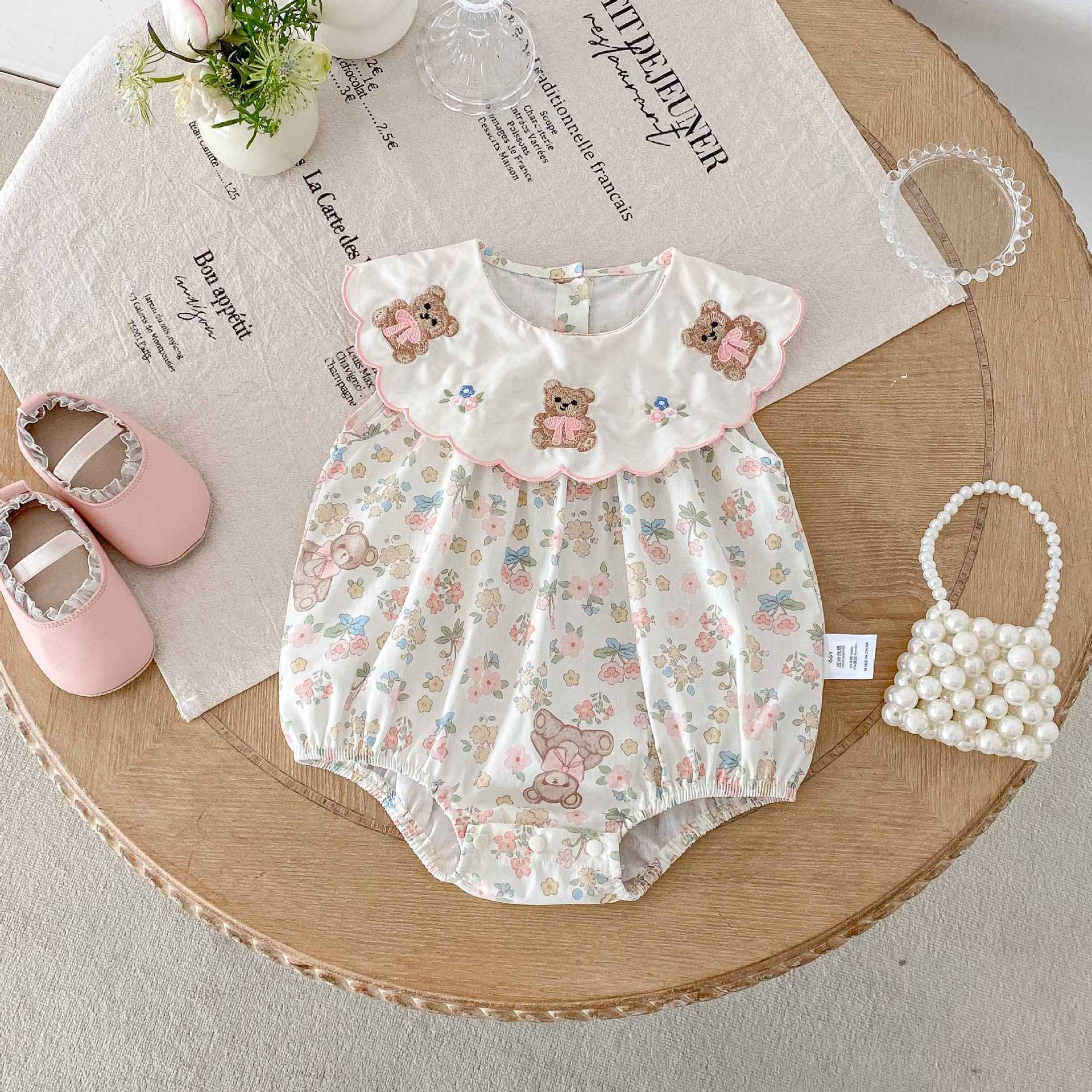 くま＆フラワーロンパース