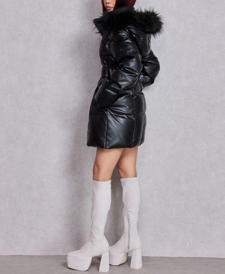 GYDA】GDベルト付きフェイクレザーロングダウンコート | MARKS by sourin