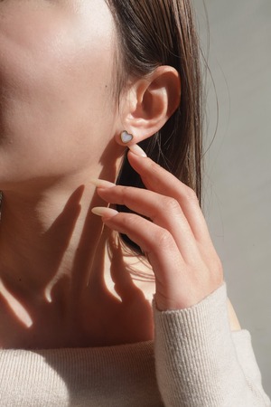 12/6(土)発売 mini love pierce