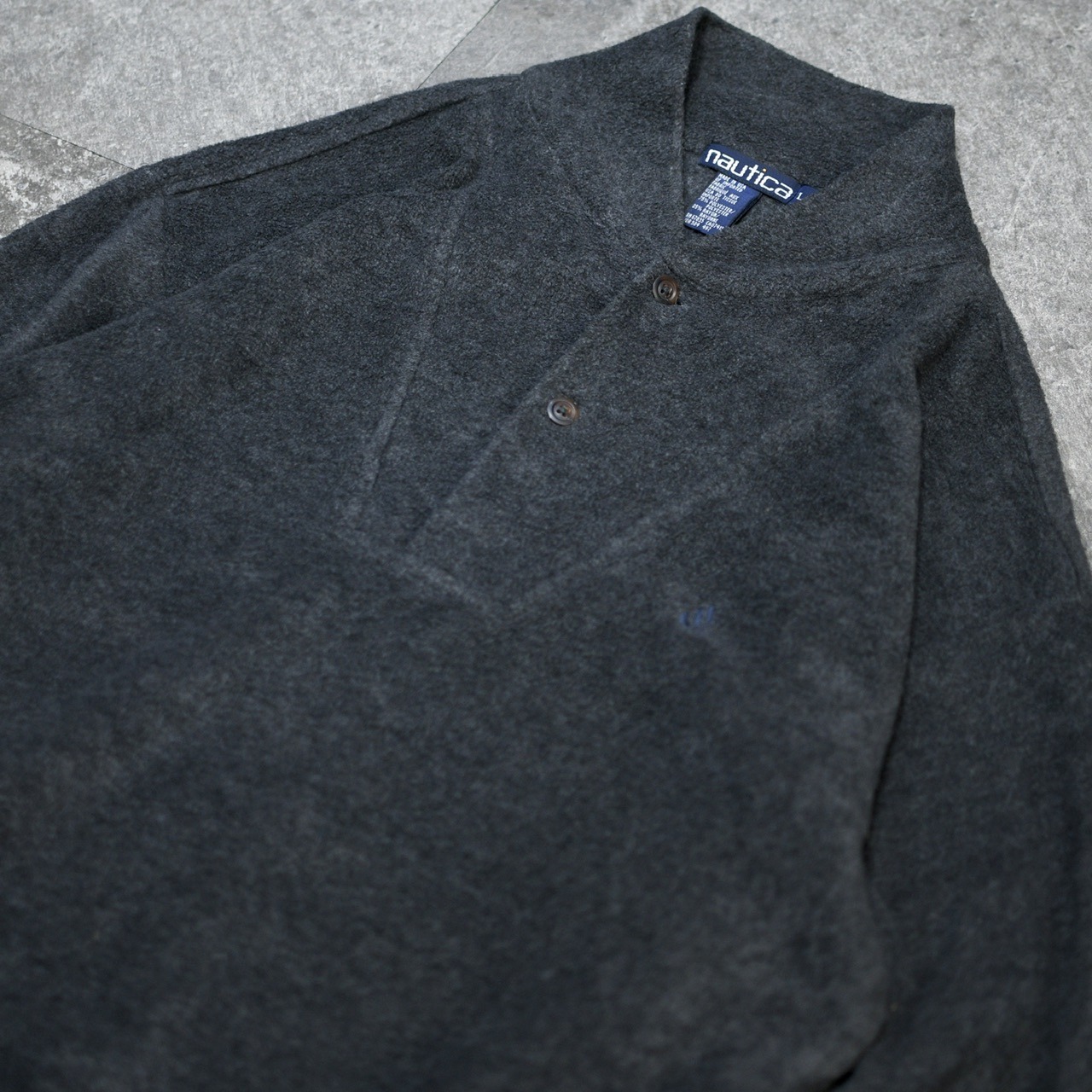 NAUTICA design henry neck fleece