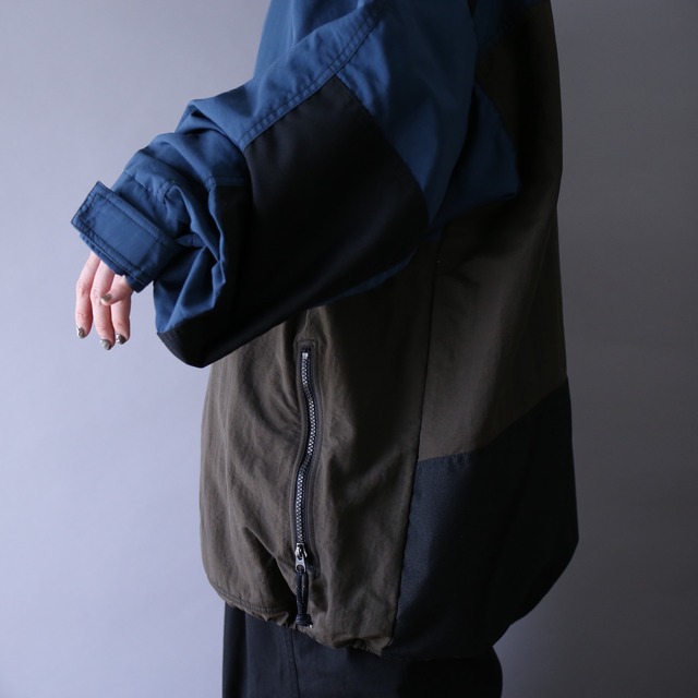 "Columbia" good coloring over silhouette anorak parka