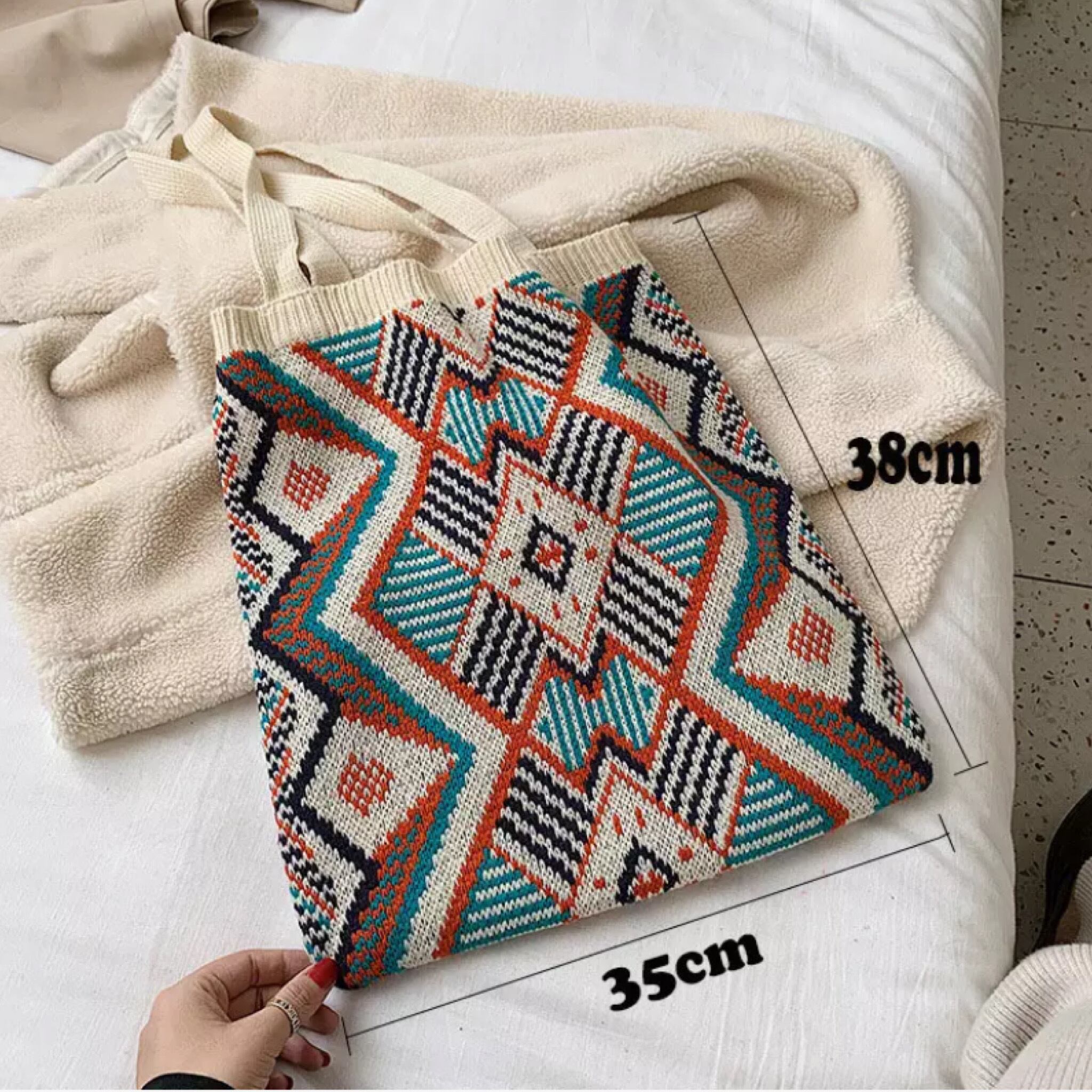 かぎ針編みパッチワークショルダーバッグ