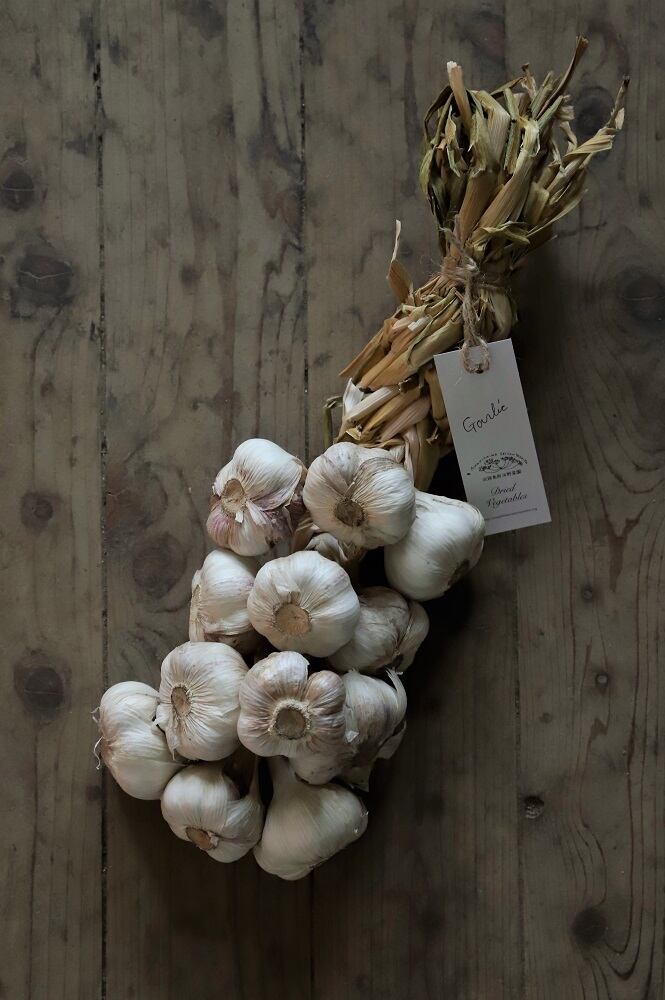 Garlic braid　ガーリックブレイド　12連　～ 自然栽培のにんにく ～　No.03