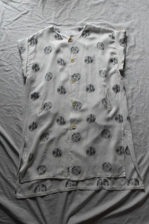 "Y's" White base black dot one-piece