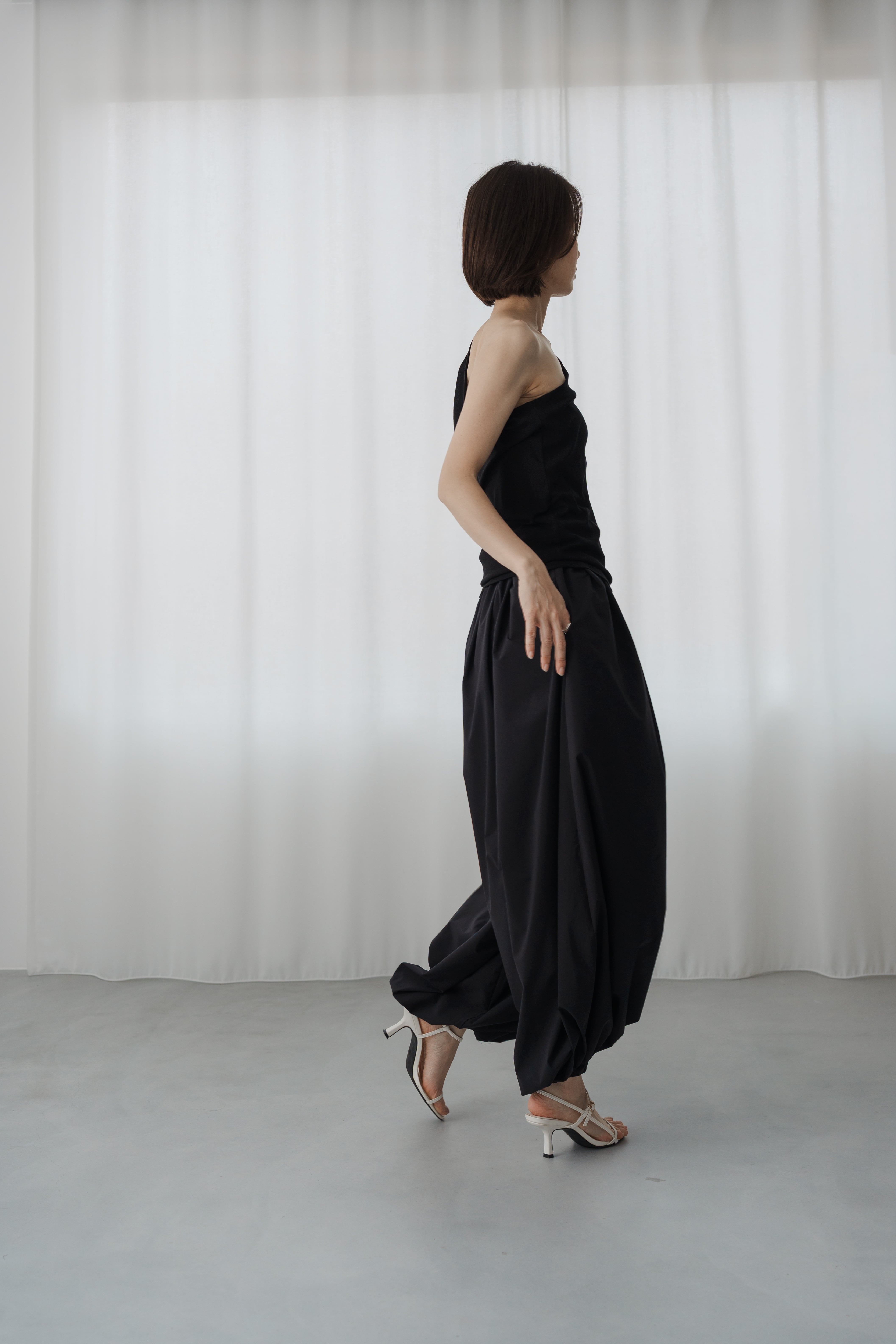 sheer balloon pants(black)ご注文から一週間前後で発送 | roughlow