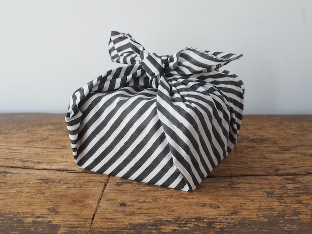 156ri050 Block Print Bandana d6 BLACK