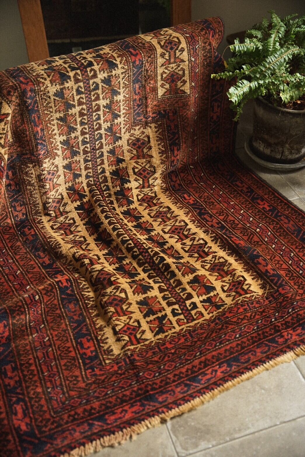 842 -Vintage Kowdani Baluch prayer rug