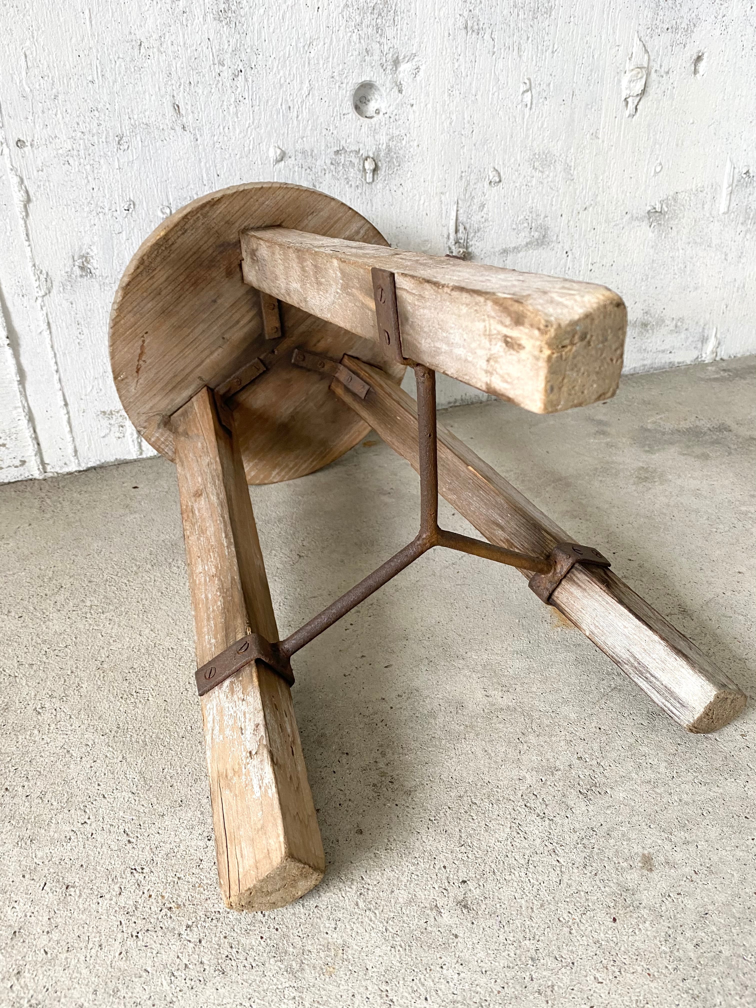 枯木の3脚スツール[古家具] | giraffes craft