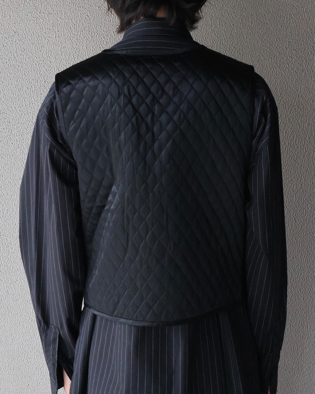 Quilted short length zip vest