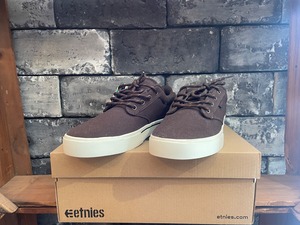 ETNIES JAMESON 2 ECO スケートシューズ