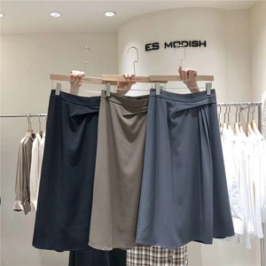 ミモレ丈フレアスカート