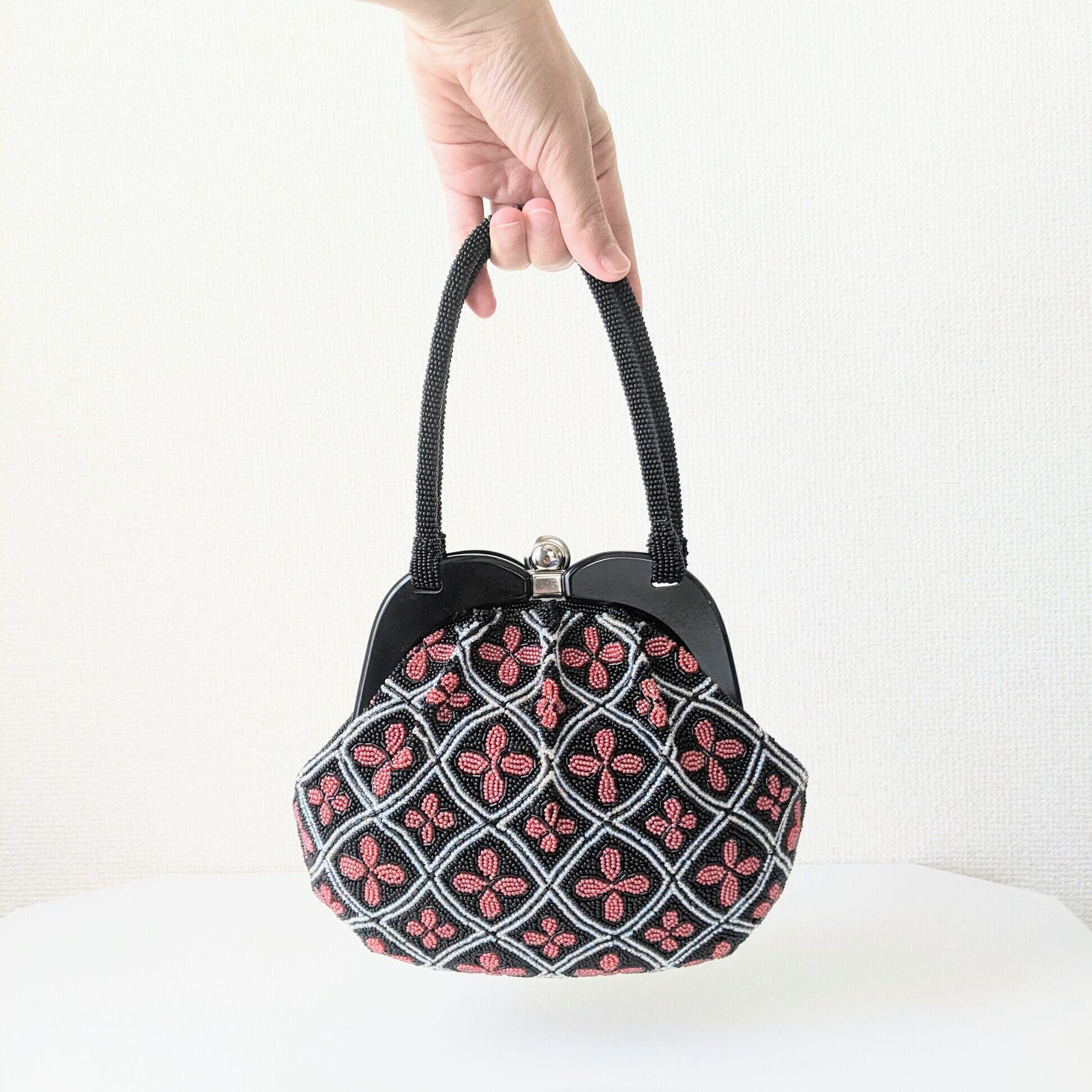 vintage】ビーズ刺繍バッグ 草履セット パーティーバッグ 黒×赤 vintage】ビーズ刺繍バッグ 草履セット パーティーバッグ 黒×赤