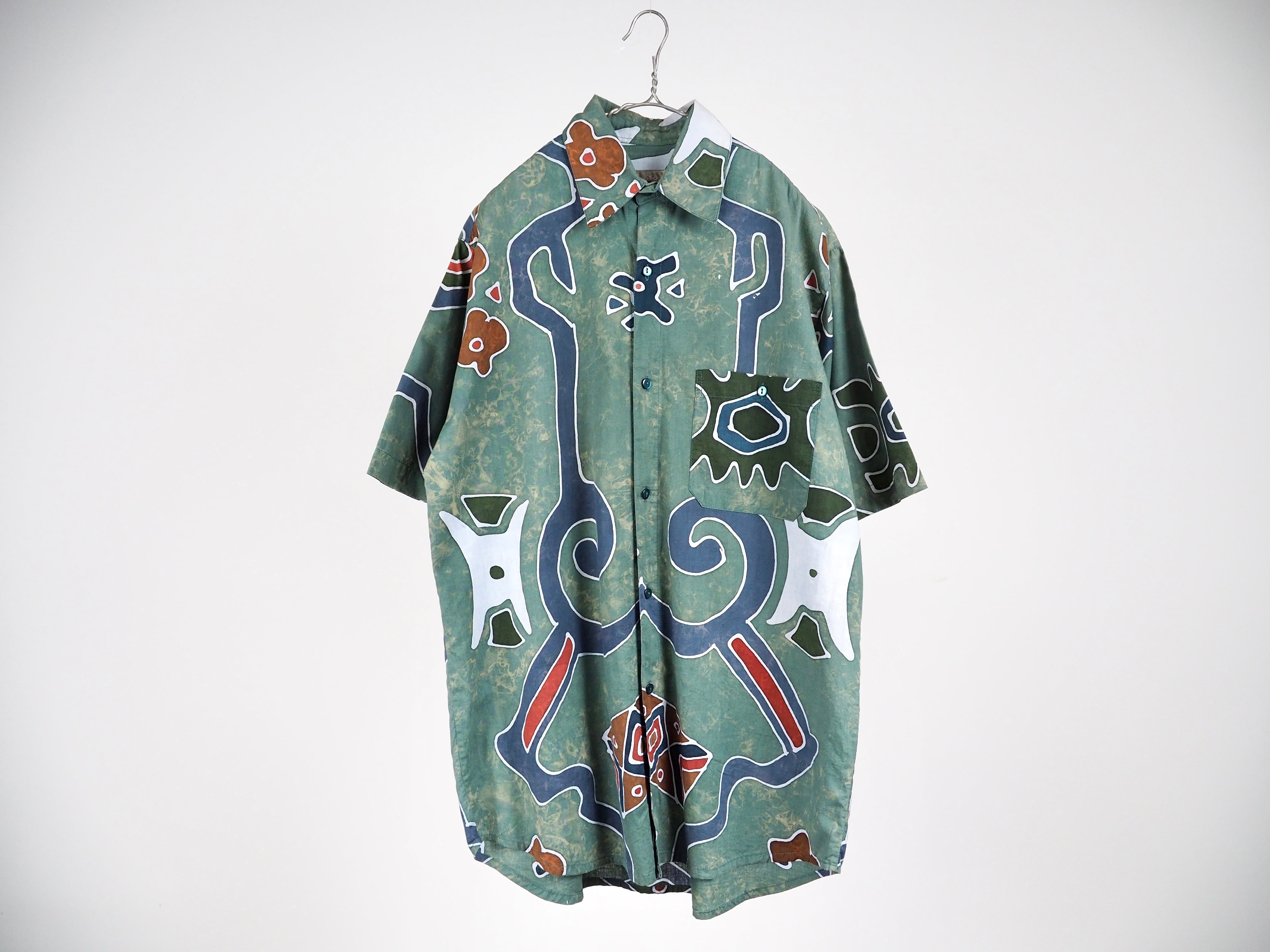 THE TERRITORY AHEAD Handmade batik S/S shirt M