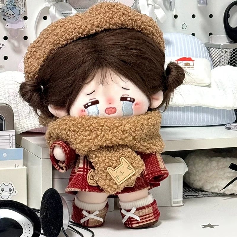 20cmぬい服】冬のふわふわ赤チェックコーデ 着せ替えぬいぐるみ 棉花