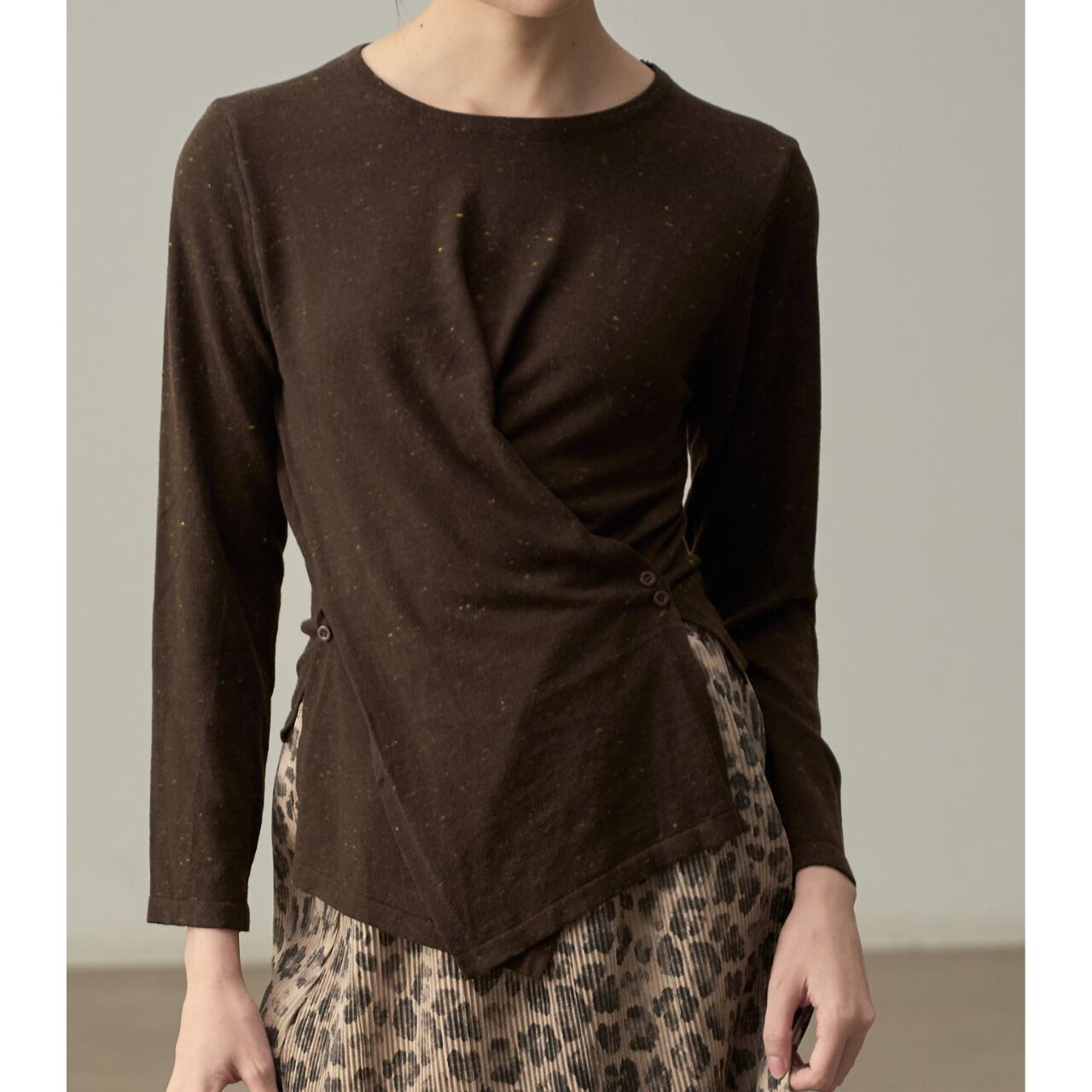 アシンメトリーフロントデザインプルオーバー(2color) PO3451