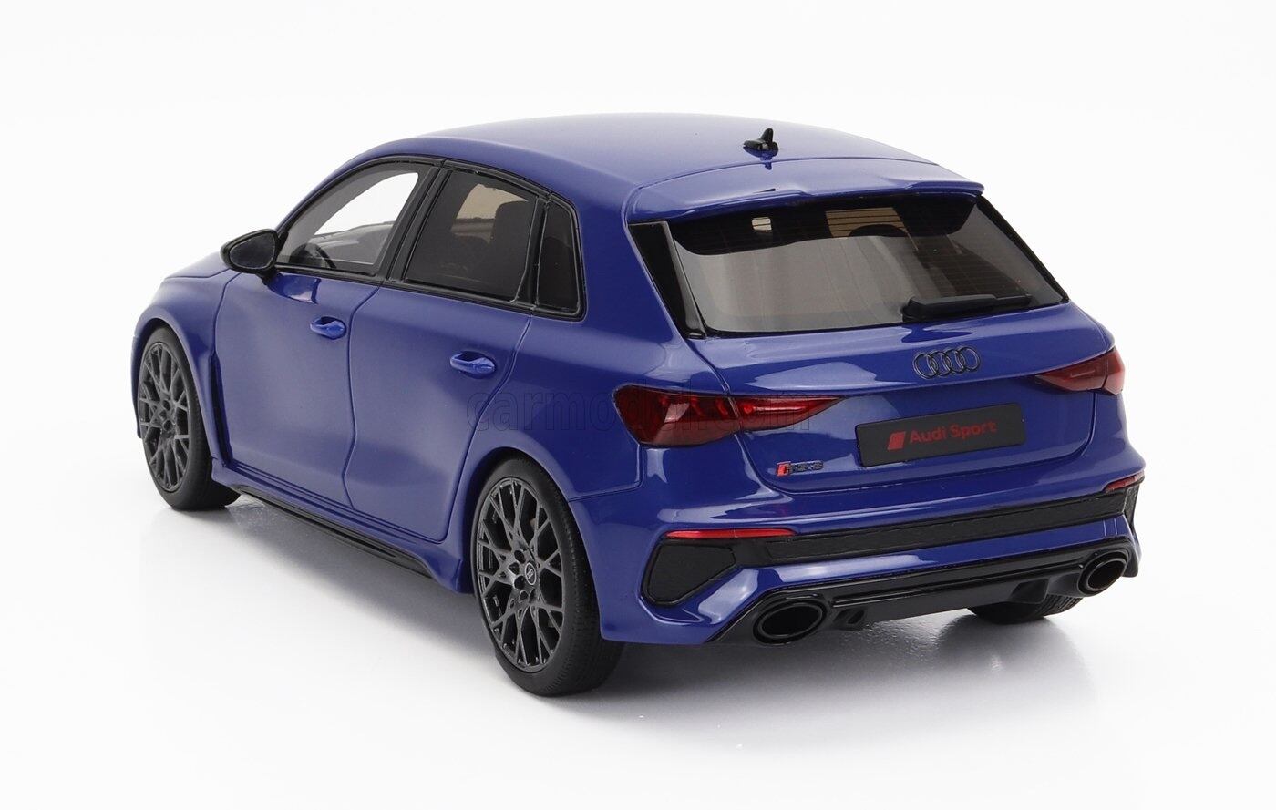 ミニカー 1/18 アウディ A3 RS3 GT-SPIRIT 1/18 AUDI A3 RS3 SPORTBACK