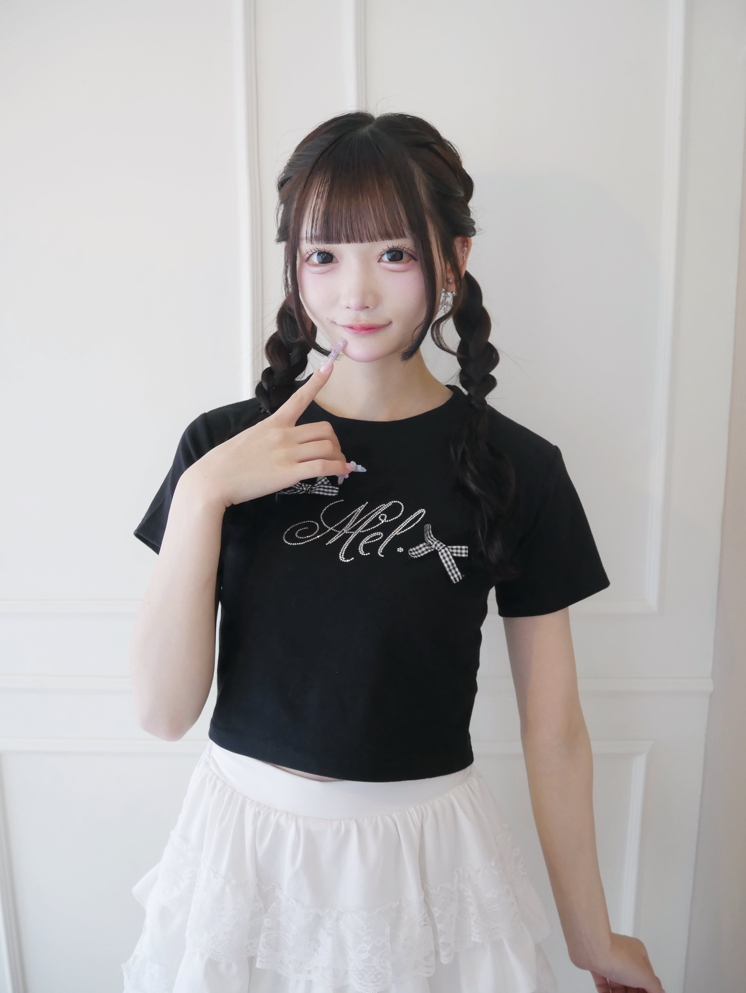 Mel. ribbon tops