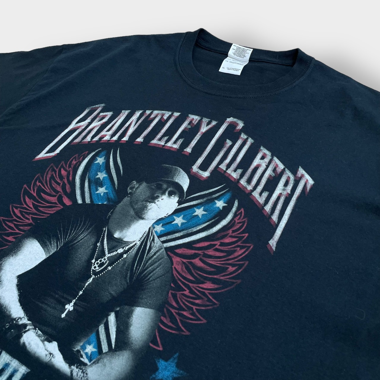 【GILDAN】ブラントリー・ギルバート ミュージックTシャツ BRANTLEY GILBERT 2014 ツアーTシャツ ロゴ バックプリント 黒t シンガーソングライター カントリー XL ビッグサイズ 黒t 半袖 夏物 us古着